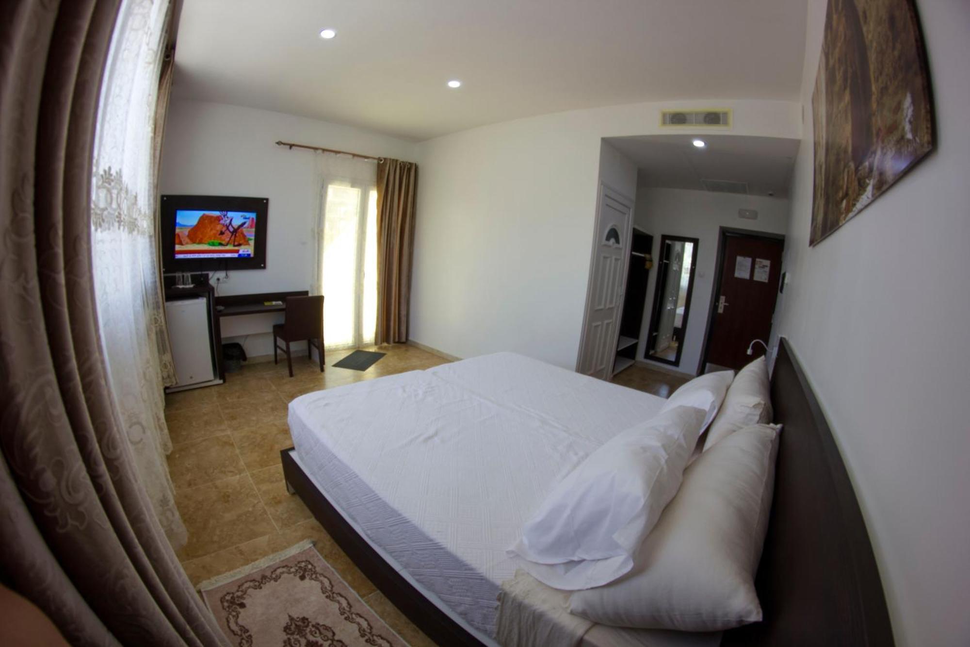 Trajan Hotel Timgad Eksteriør billede