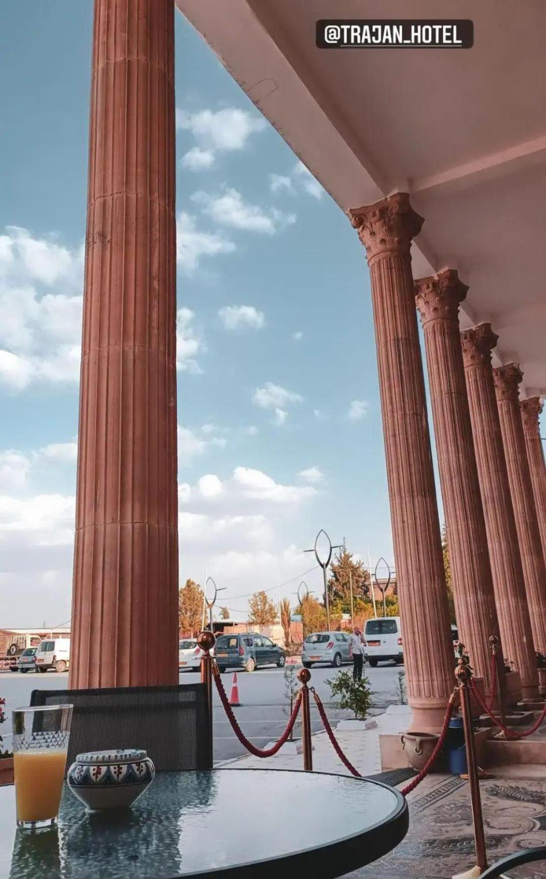 Trajan Hotel Timgad Eksteriør billede